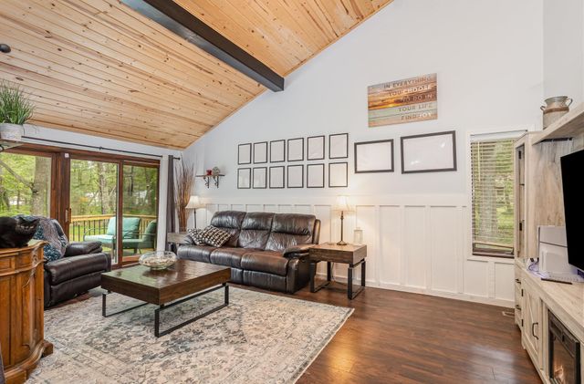 4738 Willowbend Road, Oscoda, MI 48750