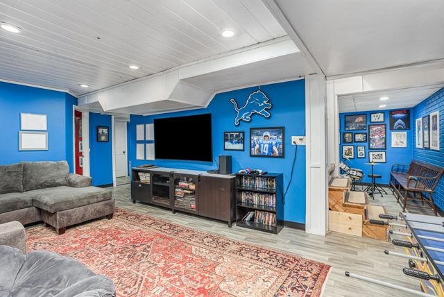 4738 Willowbend Road, Oscoda, MI 48750