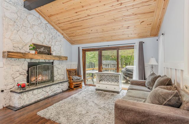 4738 Willowbend Road, Oscoda, MI 48750