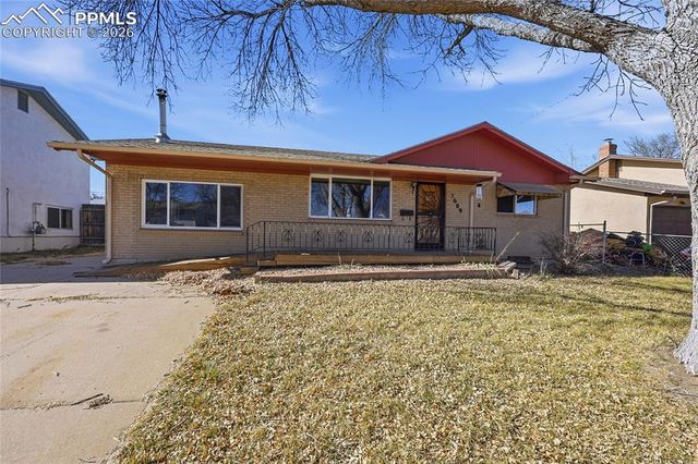 2609 Ridgewood Lane, Pueblo, CO 81005