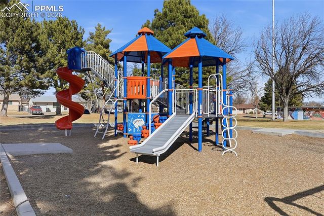 2609 Ridgewood Lane, Pueblo, CO 81005