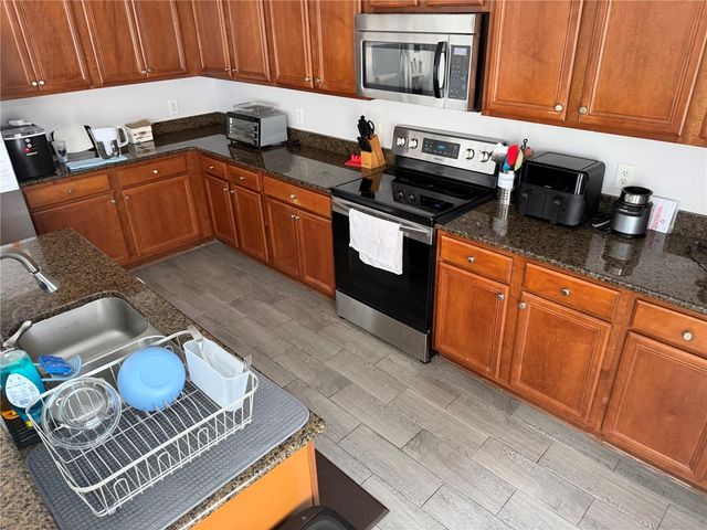 319 VERDI STREET, Davenport, FL 33896