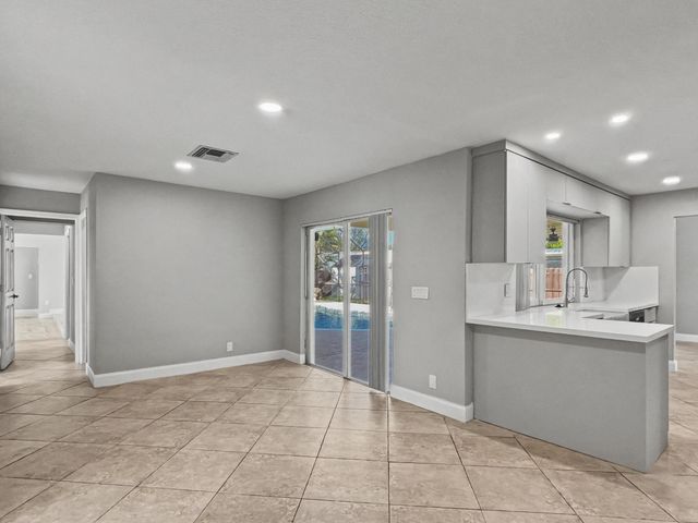 12129 Stratford Street, Wellington, FL 33414