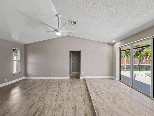 12129 Stratford Street, Wellington, FL 33414