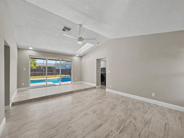 12129 Stratford Street, Wellington, FL 33414