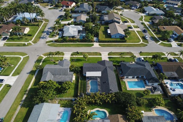 12129 Stratford Street, Wellington, FL 33414