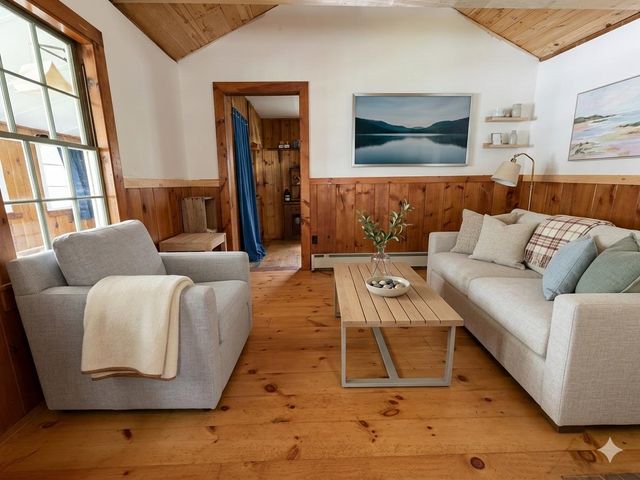 321 Route 123 N, Stoddard, NH 03464