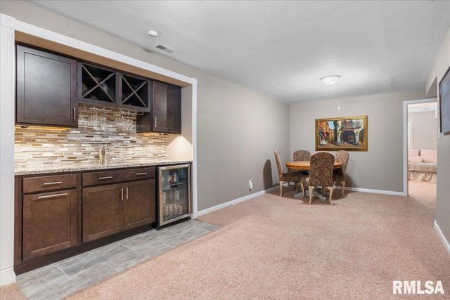 416 Fox Glove Crest, Chatham, IL 62629