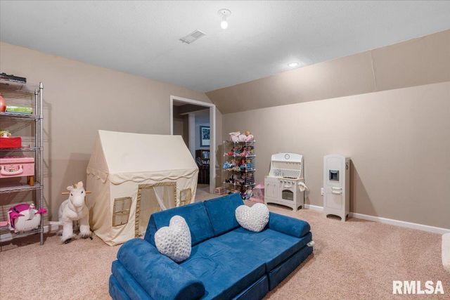 416 Fox Glove Crest, Chatham, IL 62629