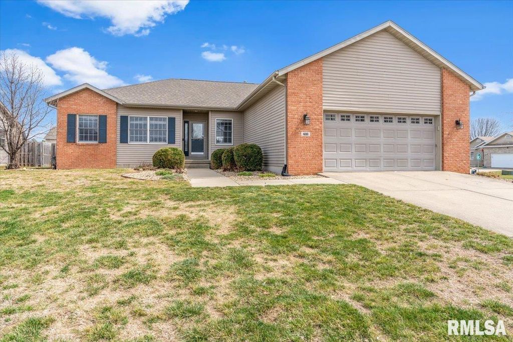 416 Fox Glove Crest, Chatham, IL 62629