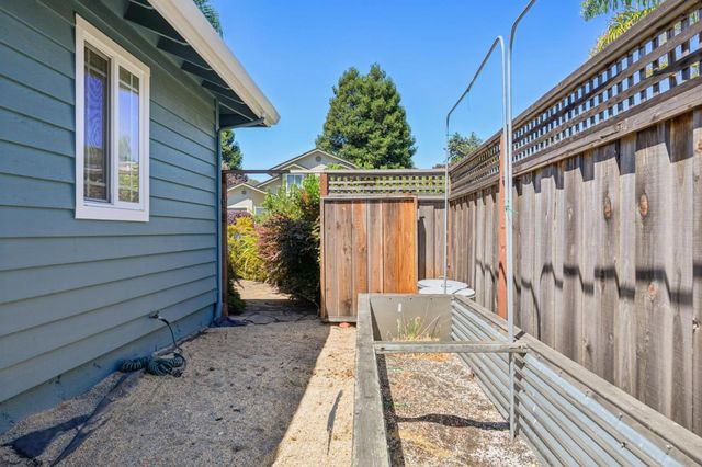 3230 Virgil Lane, Santa Cruz, CA 95062