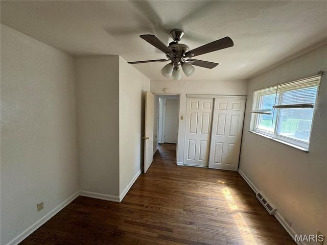 8552 Church Road, St Louis, MO 63147