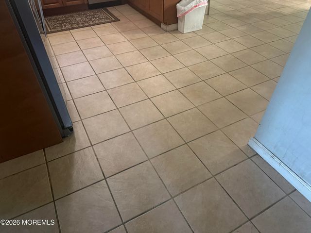 485 Saint Thomas Drive, Toms River, NJ 08757
