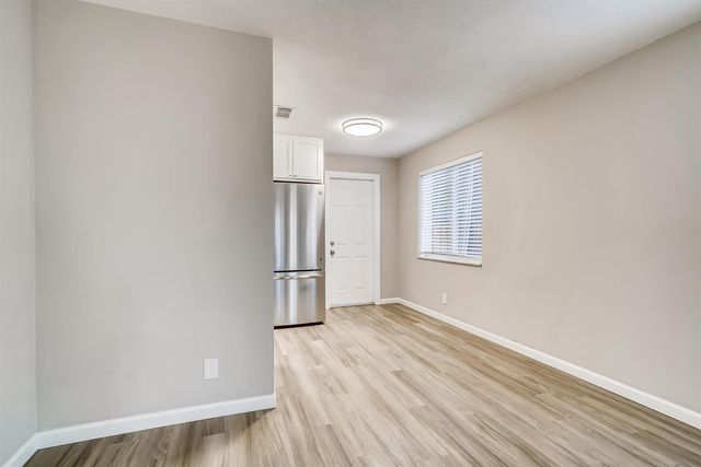 1720 NE 8th Avenue, Fort Lauderdale, FL 33305