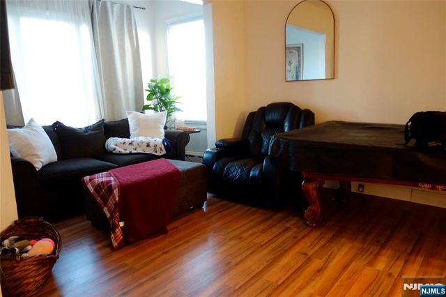 24 54th Street, Bayonne, NJ 07002