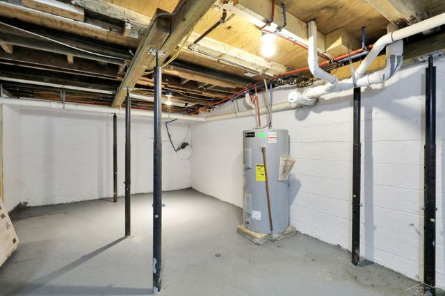 6315 Porter Avenue, East Lansing, MI 48823