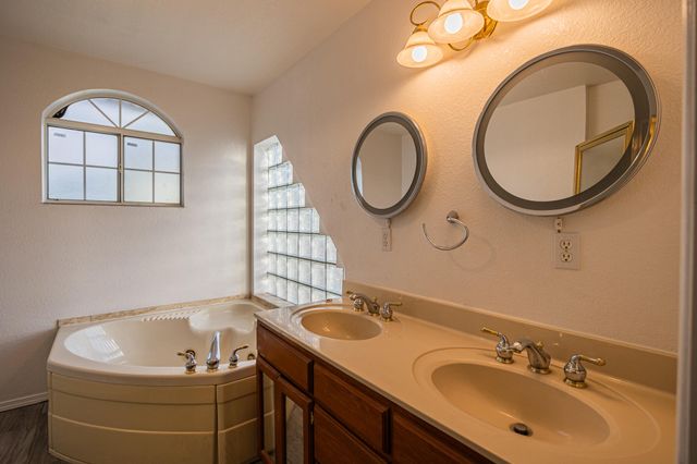 5728 Mackerel Lane, El Paso, TX 79924