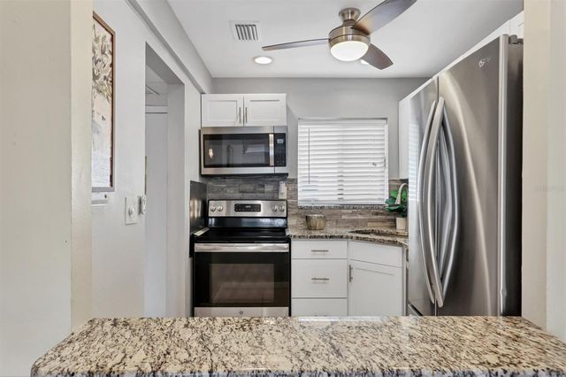 1714 69TH AVENUE W B404, Bradenton, FL 34207