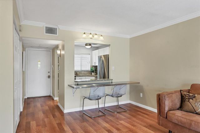 1714 69TH AVENUE W B404, Bradenton, FL 34207