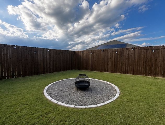604 Hackney Drive, Princeton, TX 75407