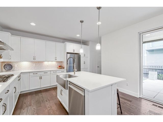 2752 Jamaica Way, Denver, CO 80238