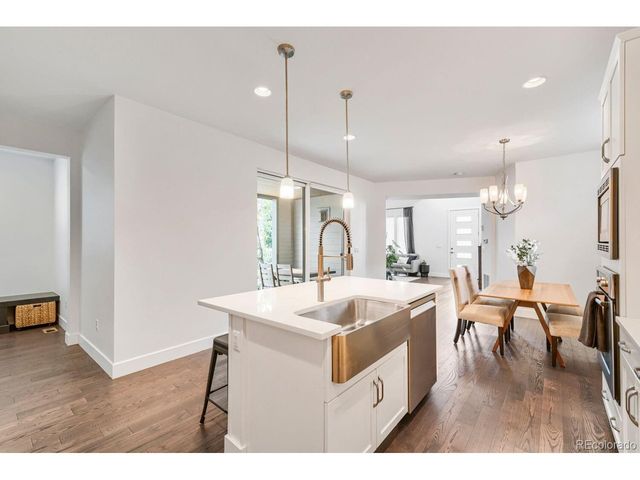 2752 Jamaica Way, Denver, CO 80238
