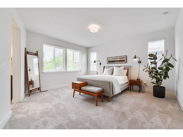 2752 Jamaica Way, Denver, CO 80238