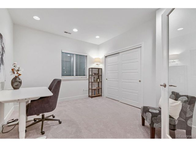 2752 Jamaica Way, Denver, CO 80238
