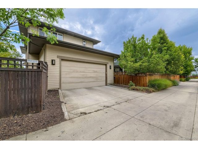 2752 Jamaica Way, Denver, CO 80238