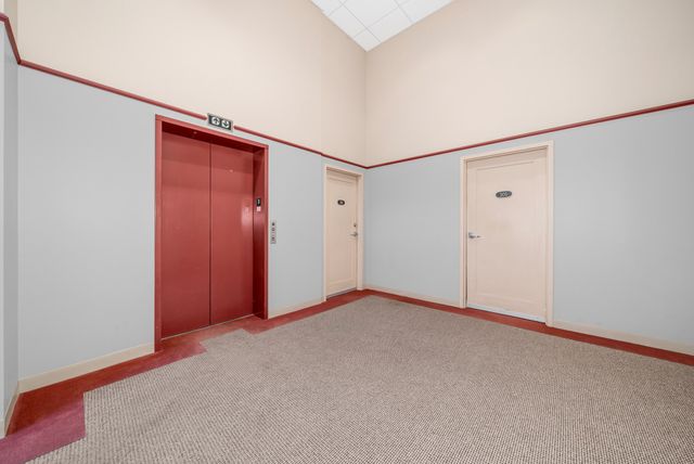 10 Kearney Sq 307, Lowell, MA 01852