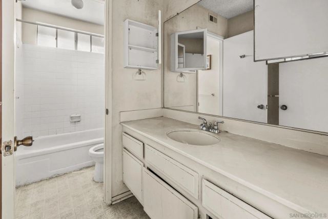 13118 Old West, San Diego, CA 92129