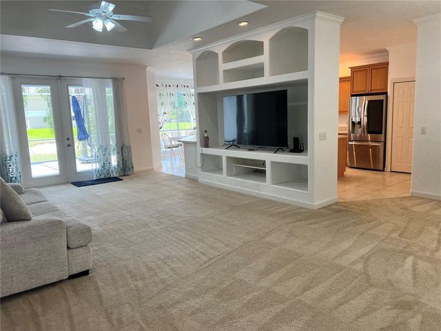 1819 SANDHILL LANE, Winter Haven, FL 33884