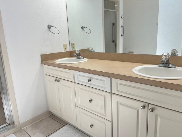 1819 SANDHILL LANE, Winter Haven, FL 33884