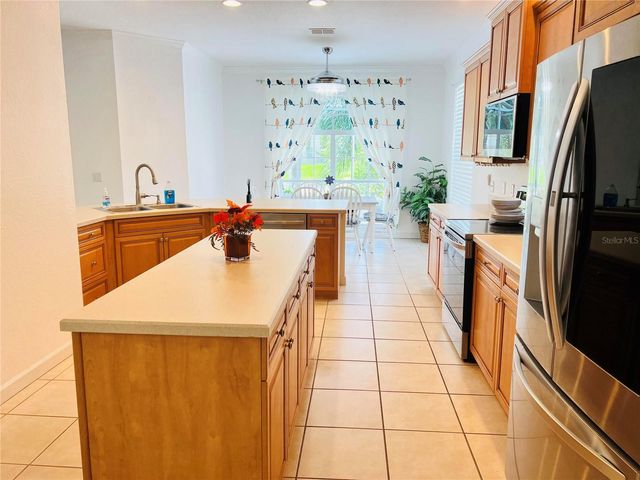 1819 SANDHILL LANE, Winter Haven, FL 33884