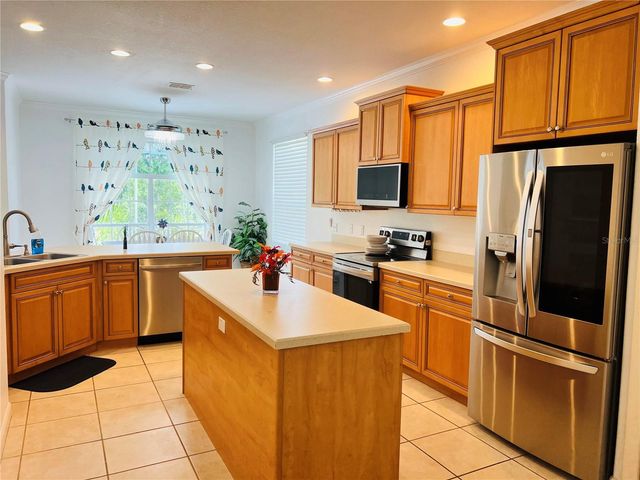 1819 SANDHILL LANE, Winter Haven, FL 33884