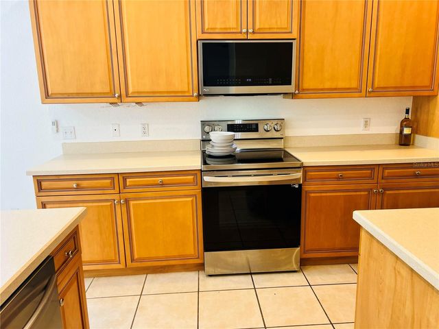 1819 SANDHILL LANE, Winter Haven, FL 33884