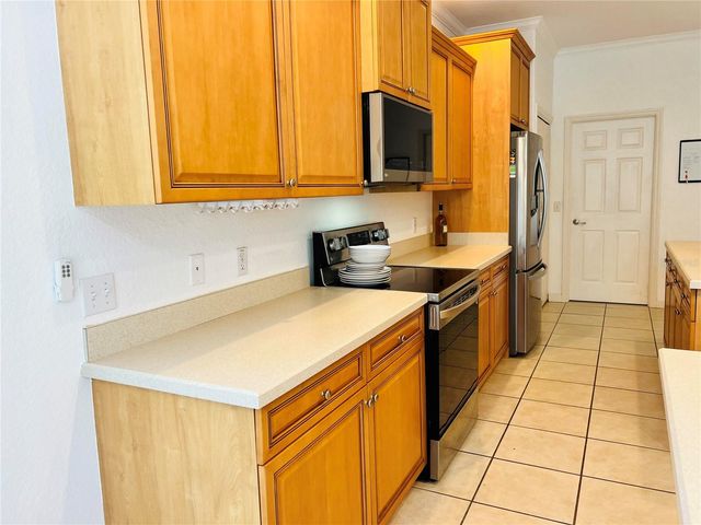1819 SANDHILL LANE, Winter Haven, FL 33884