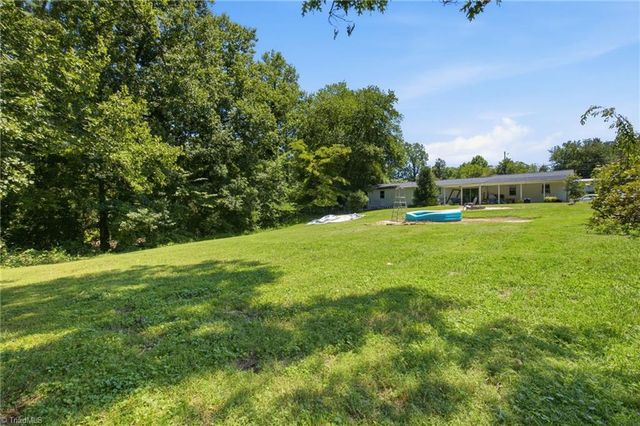 172 Chauncey Drive, Millers Creek, NC 28651