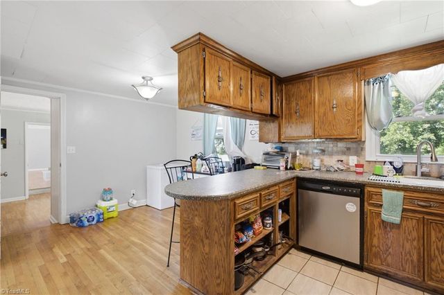 172 Chauncey Drive, Millers Creek, NC 28651
