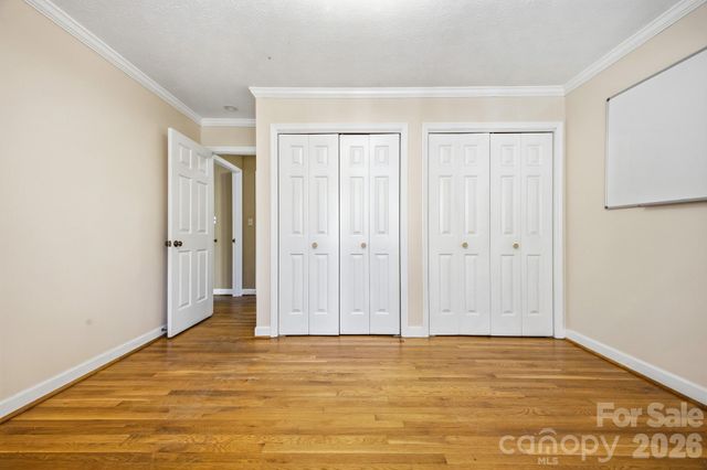 8 Covewood Road, Asheville, NC 28805