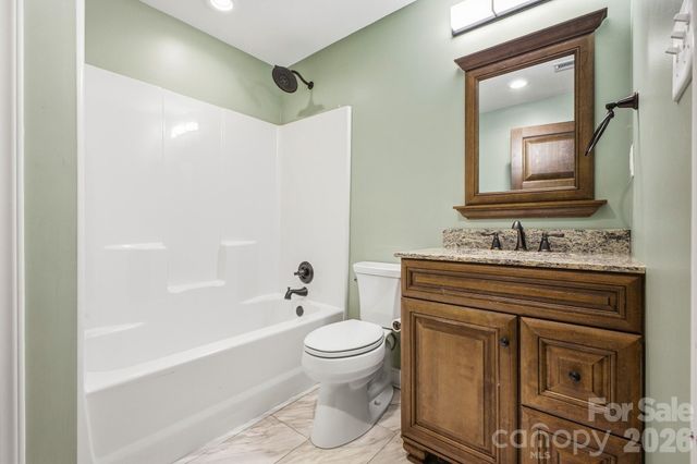 8 Covewood Road, Asheville, NC 28805
