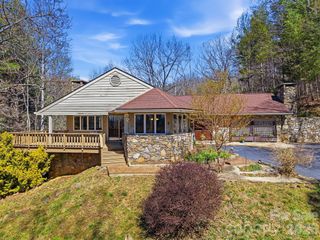8 Covewood Road, Asheville, NC 28805