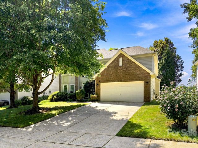 5477 Cambridge Bay Drive, Charlotte, NC 28269