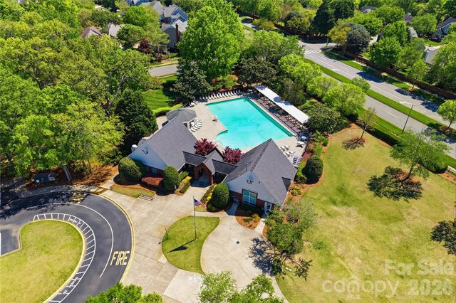 5477 Cambridge Bay Drive, Charlotte, NC 28269