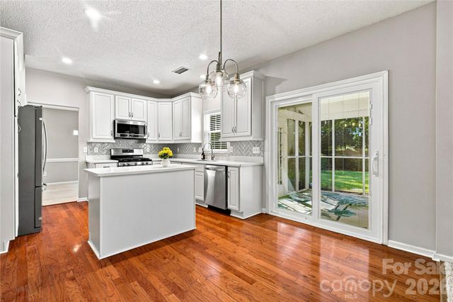 5477 Cambridge Bay Drive, Charlotte, NC 28269