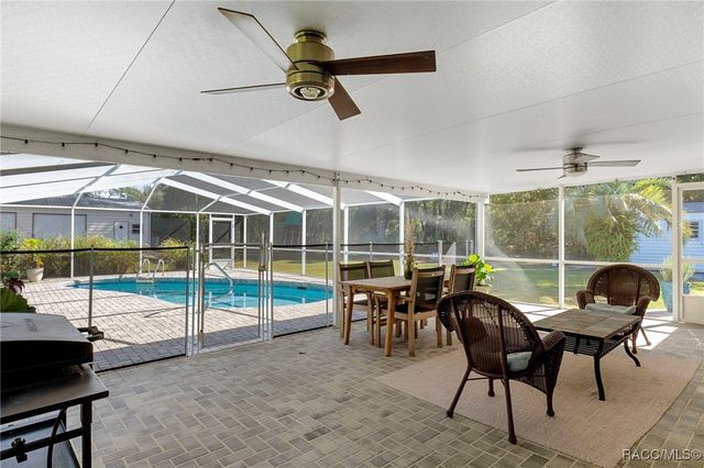 8303 N Marinazzo Terrace, Crystal River, FL 34428