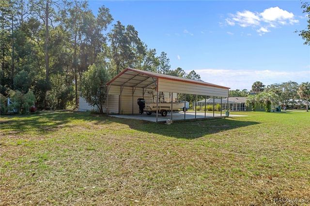 8303 N Marinazzo Terrace, Crystal River, FL 34428