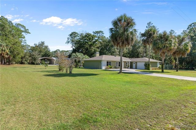 8303 N Marinazzo Terrace, Crystal River, FL 34428