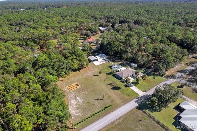 8303 N Marinazzo Terrace, Crystal River, FL 34428