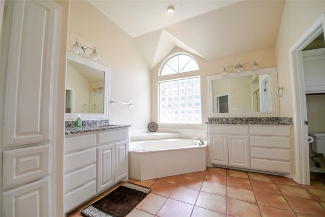 611 Fawn Trail, Tioga, TX 76271